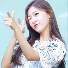 choerry / 01 / loona